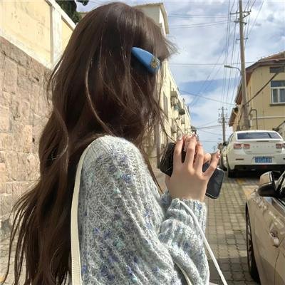 沉默不语的顾小姐
